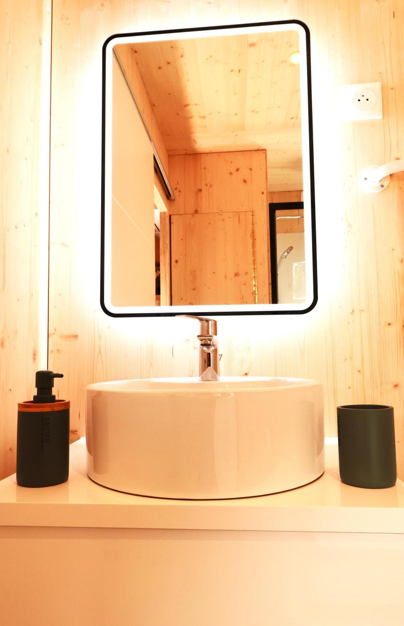 Douce Quietude "L'Escapade" Chambre D'Hotes Vals-les-Bains Ngoại thất bức ảnh